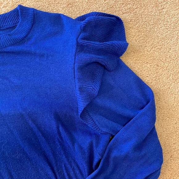 Medium Joe Fresh sweater in royal blue with ruffle detail on sleeve - Picture 2 of 2